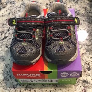 Stride Rite 4.5 Wide
